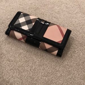 Burberry wallet